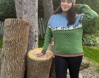 100% Lamb Soft Wool - Sheep Sweater - Gift for Her - Hand