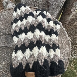 Hand Knitted Lamb Wool Mittens: Fleece Lined Fair Trade Gloves