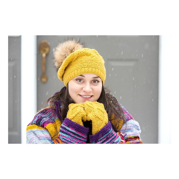 Hand-knitted Lambswool Beret: Cable Knit With Real Fur Large  display picture 1