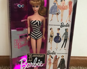 BARBIE 35th Anniversary REPRO BOX Sealed BOOK & GLASSES SHOES STRIPED SUIT Blond