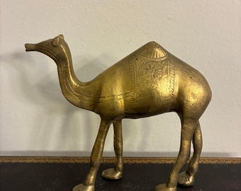 Vintage Solid Brass Camel Figurine, Mid Century Dromedary Statue, Desert Decor, Boho Shelf Accent, Hollywood Regency Decor