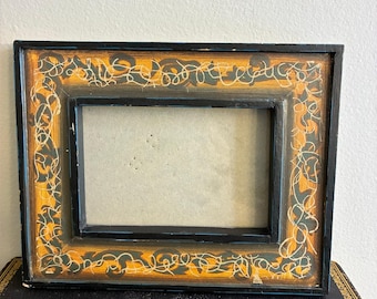 Vintage Hand Painted Wooden Picture Frame Black Gold Scroll Ornate 7.5x6