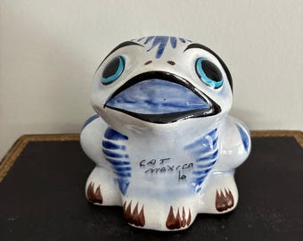 Vintage Tonala Blue and White Frog Figurine, Hand Painted Mexican Ceramic Folk Art, Whimsical Pottery Animal Statue, Toad Collector Gift