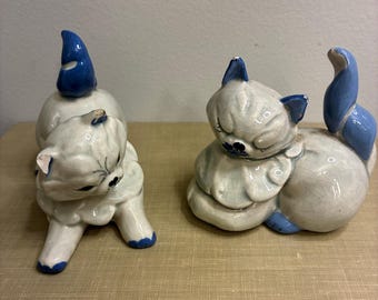 Vintage Porcelain White Cat Figurines, Pair of Cute Kitty Figures, Ceramic Cat Decor, Cat Lover Gift, Cottagecore Shelf Decor
