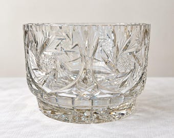 Vintage European Cut Crystal Centerpiece Bowl 8” Pinwheel Starburst Hobstar Heavy Crystal Serving Bowl Geometric