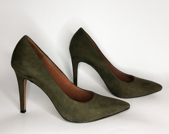 olive green pumps shoes