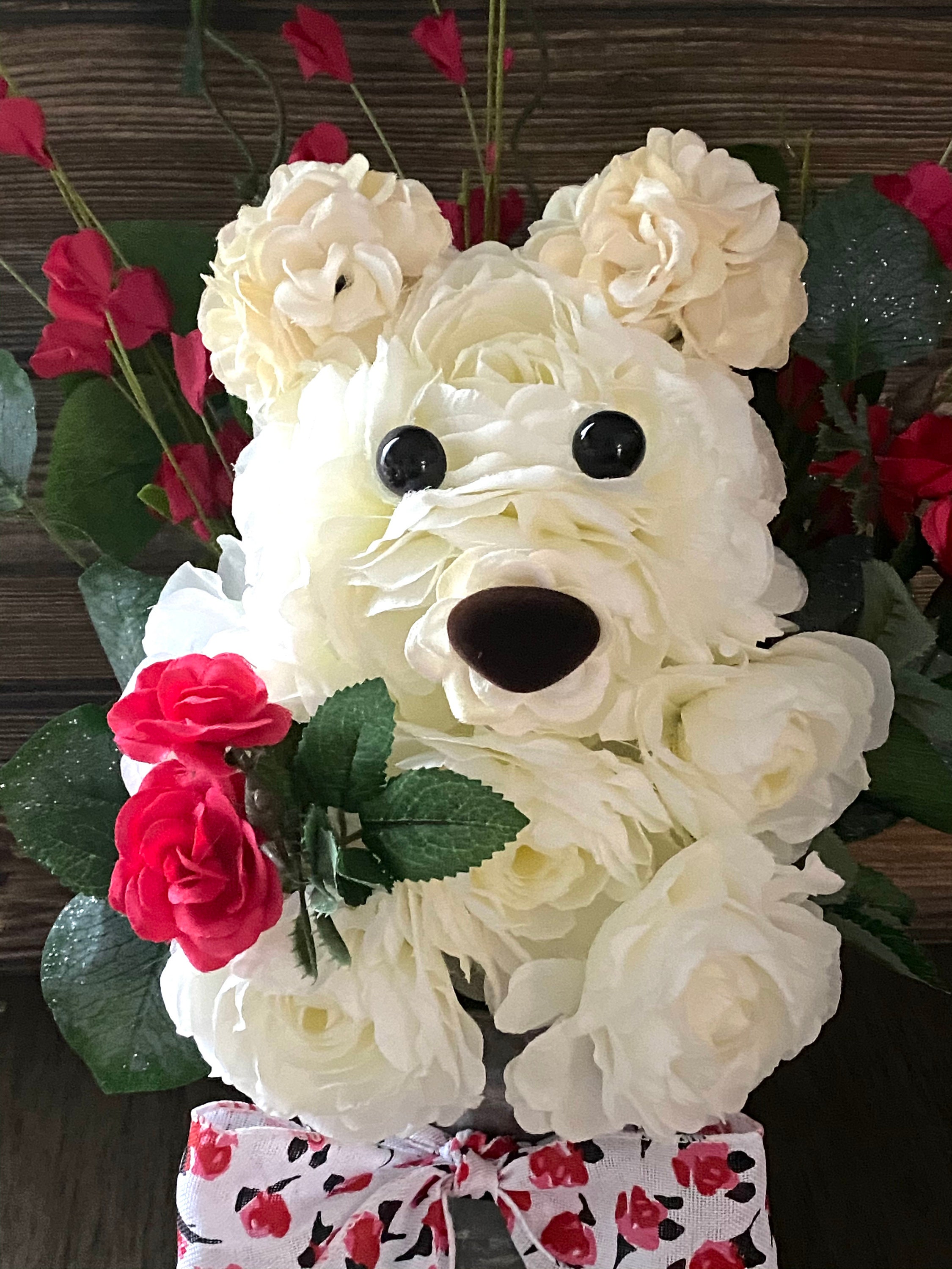 Giant Foam Flowers – Whimsy Bear