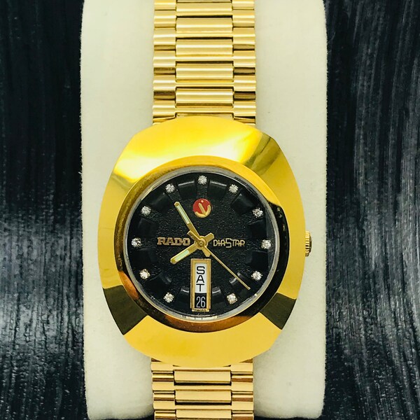 Bellissimo Rado Diastar Piatto d'oro Quadrante Automatico 25 Gioielli Orologio Ottime condizioni.