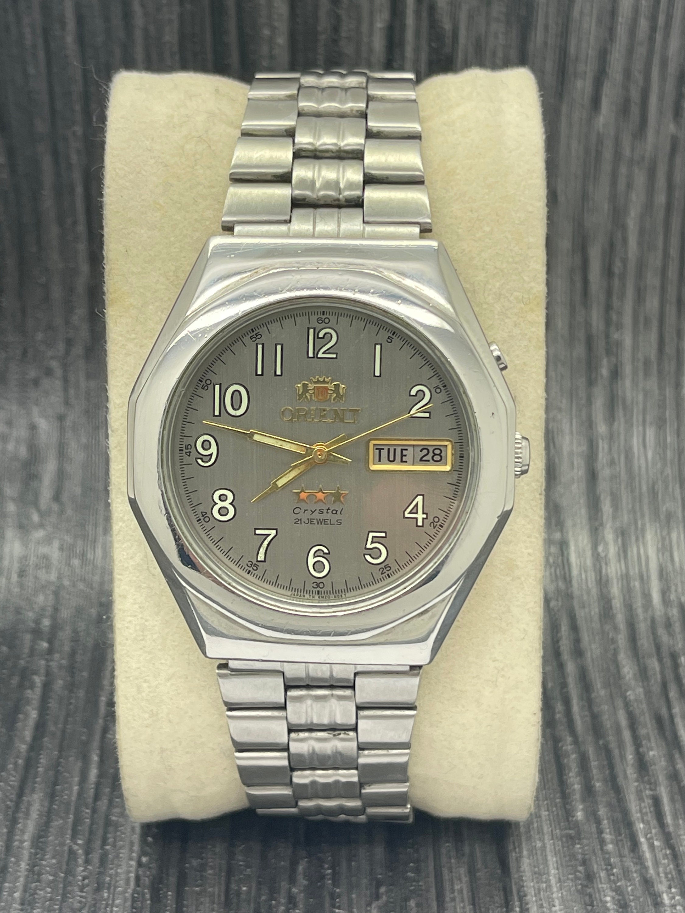 orient crystal automatic