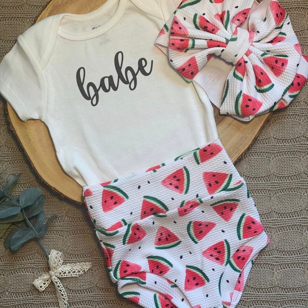 Watermelon Print Bummies-Bummie Set-High Waisted Bummie and Bow-Girls Bummies-Baby Bummies-Baby Gift-Fruit Baby Shower Gift- Bummies/ Summer