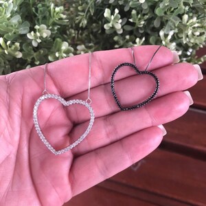 Necklace with heart pendant