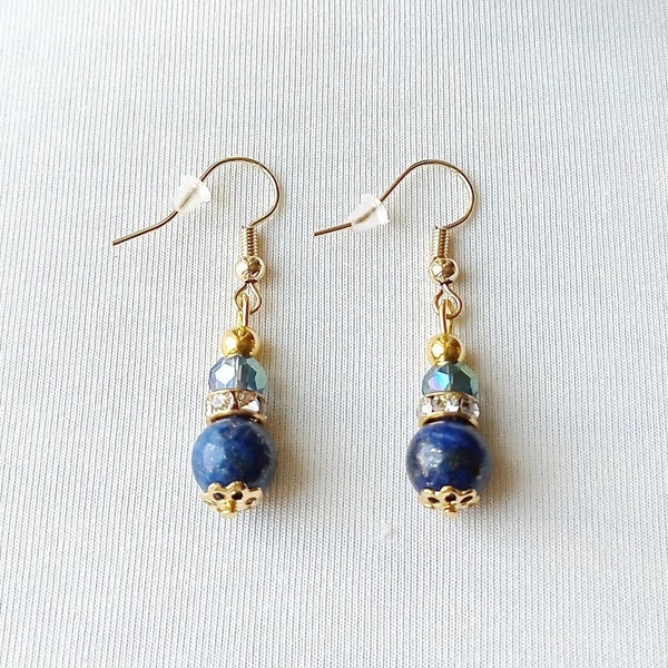 Boucles d'oreilles, perles, pierre naturelle, lapis lazuli, cristal, zircon, bleu, plaqué or