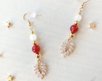 Boucles d'oreilles, pierres naturelles, feuilles, zircon, cornaline, jade, rouge, or, vitalité