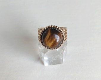 Ring, tiger's eye, natural stone, trendy, cabochon, half round, gold plated, brown, protection