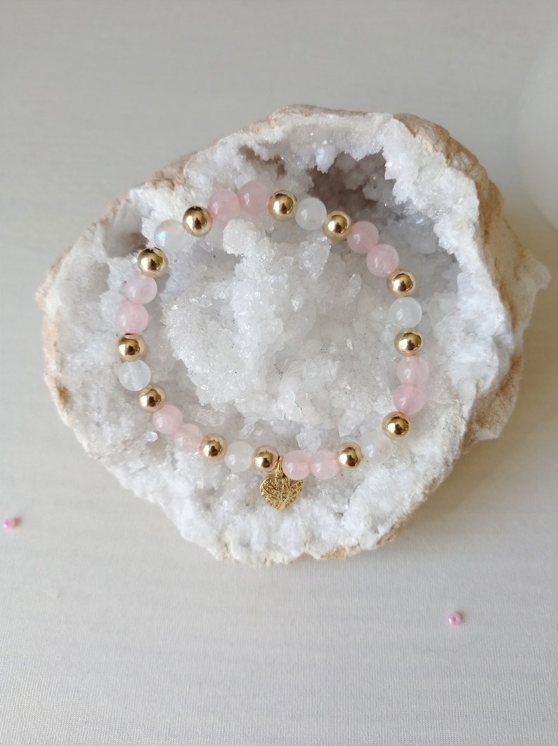 Bracelet, quartz rose, pierre de lune, fertilité, fécondité, maternité, or, amour, apaisement et réconfort image 2