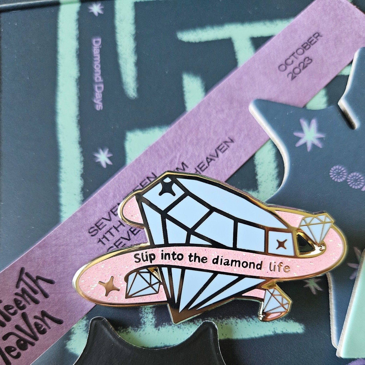 Seventeen Pins - Etsy