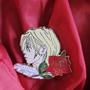 Stray Kids &quot;Unfair&quot; Enamel Pin