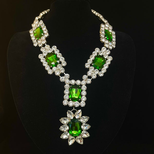 Elizabeth Taylors Bulgari Emerald & D iamond suite Necklace replica / Adjustable Length Chain / Drag Queen Jewelry / Costume jewellery