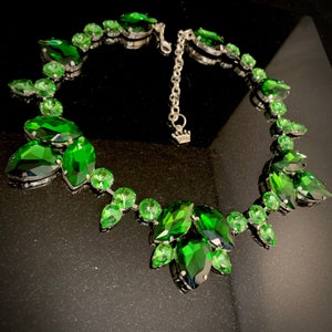 Elegant Emerald Statement Necklace / Adjustable Length Chain / Drag Queen Jewelry / Costume jewellery / Lobster Claw Closure