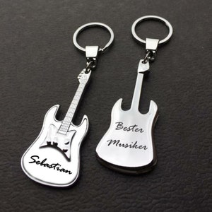Personalize keychain guitar with desired engraving