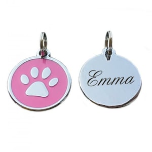 Hundemarke in rosa mit Pfoten Motiv personalisieren