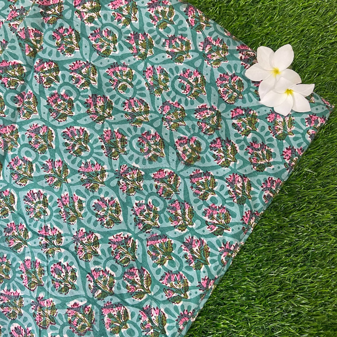 Floral Green 100 Cotton Quilting Fabric By Yard Quilt Etsy