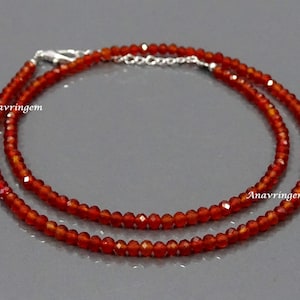 Karneol Perlen Halskette, Karneol Mikro facettierte runde Perlen Halskette, Orange Karneol Halskette, Minimalist, Juli Birthstone Halskette