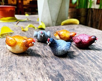 Miniature Hen Chicken toy, Black Hen Figurine, Handmade chicken gift, Chicken pet, Figurine paint animal, cute chicken art, Birthday chicken