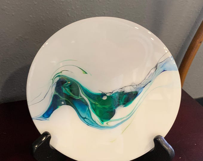 Small upcycled vinyl record (7")