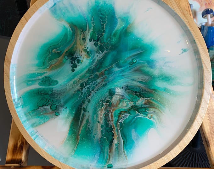 13.5 Bamboo serving tray cool greens