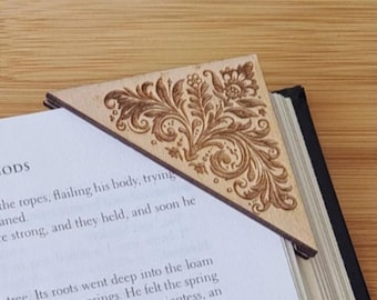 Personalized Wooden Corner Bookmark, Filigree Bookmark, Wooden Bookmark, Book Lover Gift