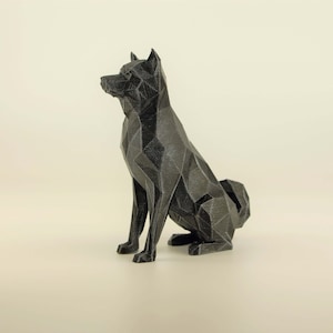 Low Poly Shiba Inu Figurine, Hand Painted Akita Inu Sculpture, Unique Gift for Dog Lovers and Pet Owners, Interior Design Office Decor