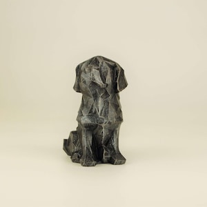 Low Poly Golden Retriever Figurine, Hand Painted Labrador Sculpture, Unique Gift for Dog Lovers and Pet Owners, Interior Design Office Decor
