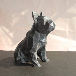 Low Poly Französische Bulldogge Hundefigur, Englische Bulldogge Skulptur, French Bully | 3D-gedruckt & handbemalt | Weihnachtsgeschenk