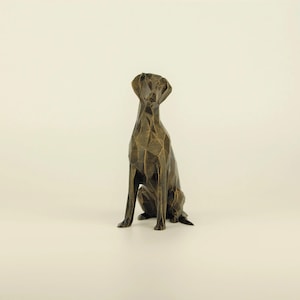 Doberman Figurine hand-painted, Low Poly German Shorthair Pointer Sculpture, Unique Gift for Dog Lovers and Pet Owners, Home Office Decor