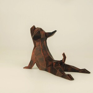 Süße Chihuahua Yoga Figur, Low Poly Hunde Skulptur, Einmaliges Geschenk für Hundeliebhaber und Haustierbesitzer, Deko für Wohnzimmer von Polyrized3D