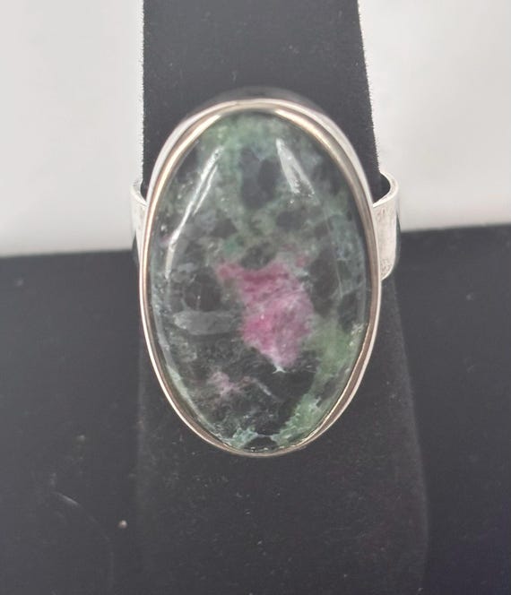 Oval Ruby Zoisite .925 Sterling Silver Ring - Siz… - image 4
