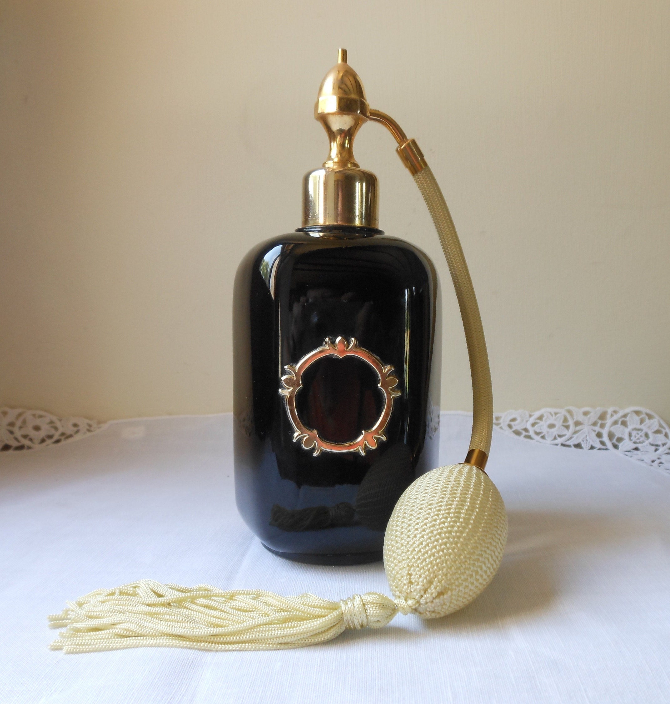 Marcel Franck Perfume Atomiser in Black Glass