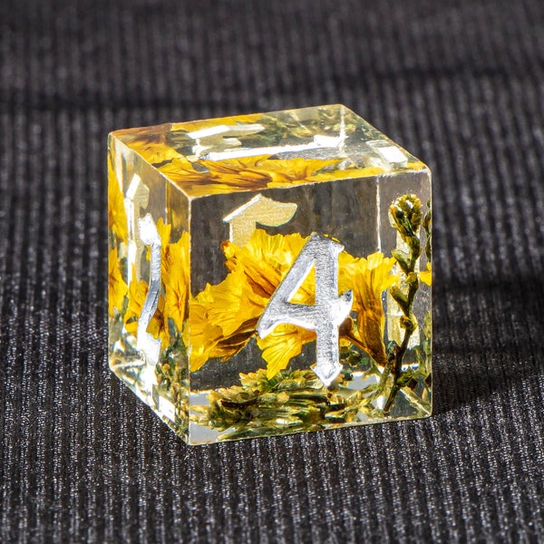 DND Resin Dice Set, D&D Dice Set, Sharp Edge Dice Set Dungeons and Dragons Dice, Handmade Flower Polyhedral Dice Set, Rpg Role Playing Dice