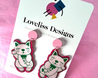 Illustrated Resin and Vinyl Dangle Earrings - Lucky cat