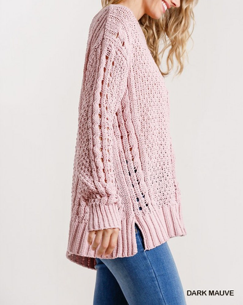 Cable-Knit Round Neck Sweater
