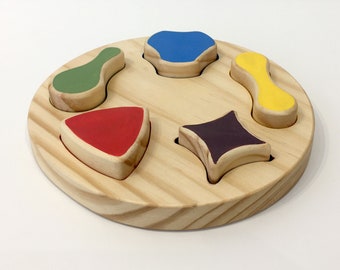 Puzzle kształtów