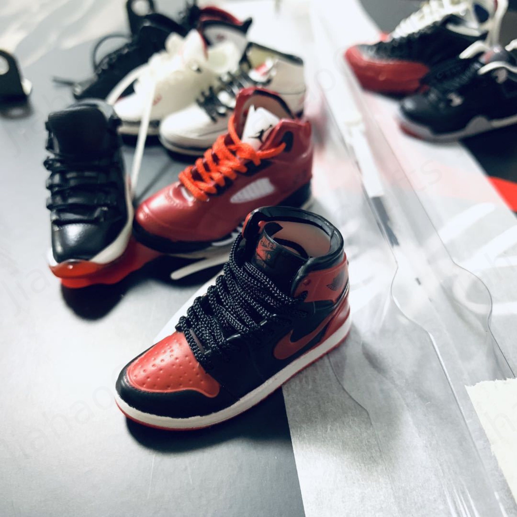 mini jordans clock