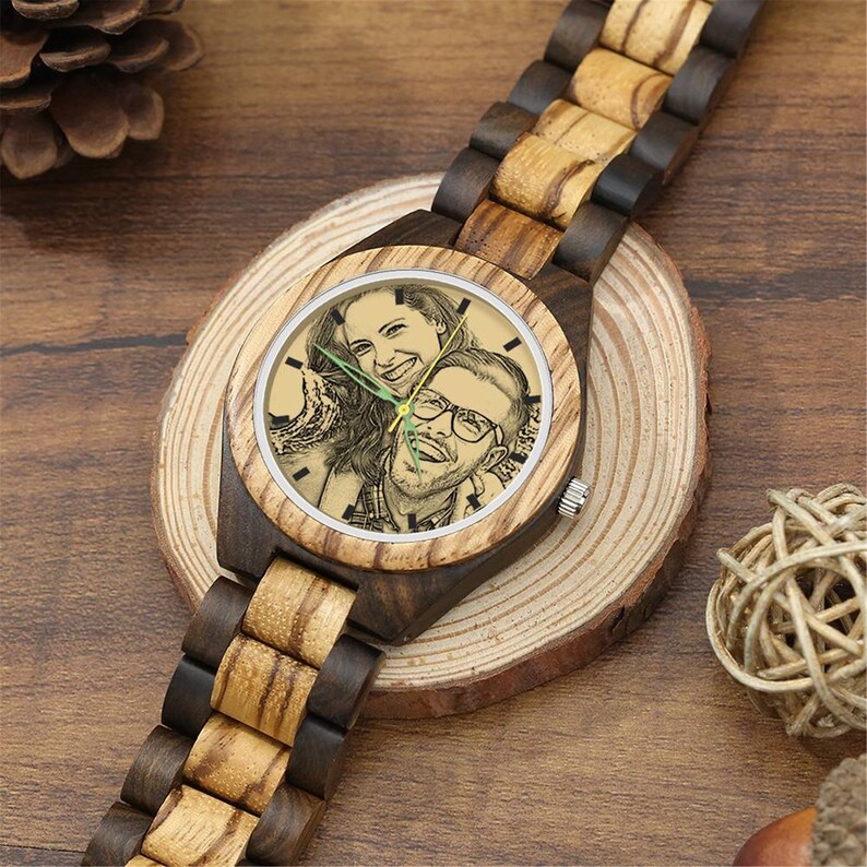 Custom Engraved Men's Wooden Photo Watch, Mens Wooden Watch, Gift for Him, Wood Watches for Husband, personalize watch, Boyfriend Gift zdjęcie 5