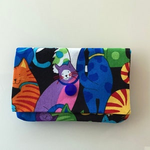 kleine Geldbörse mit Druckknopf kleines Portemonnaie Katzenmotiv Stoff handmade für Kleingeld Karten und Ausweise