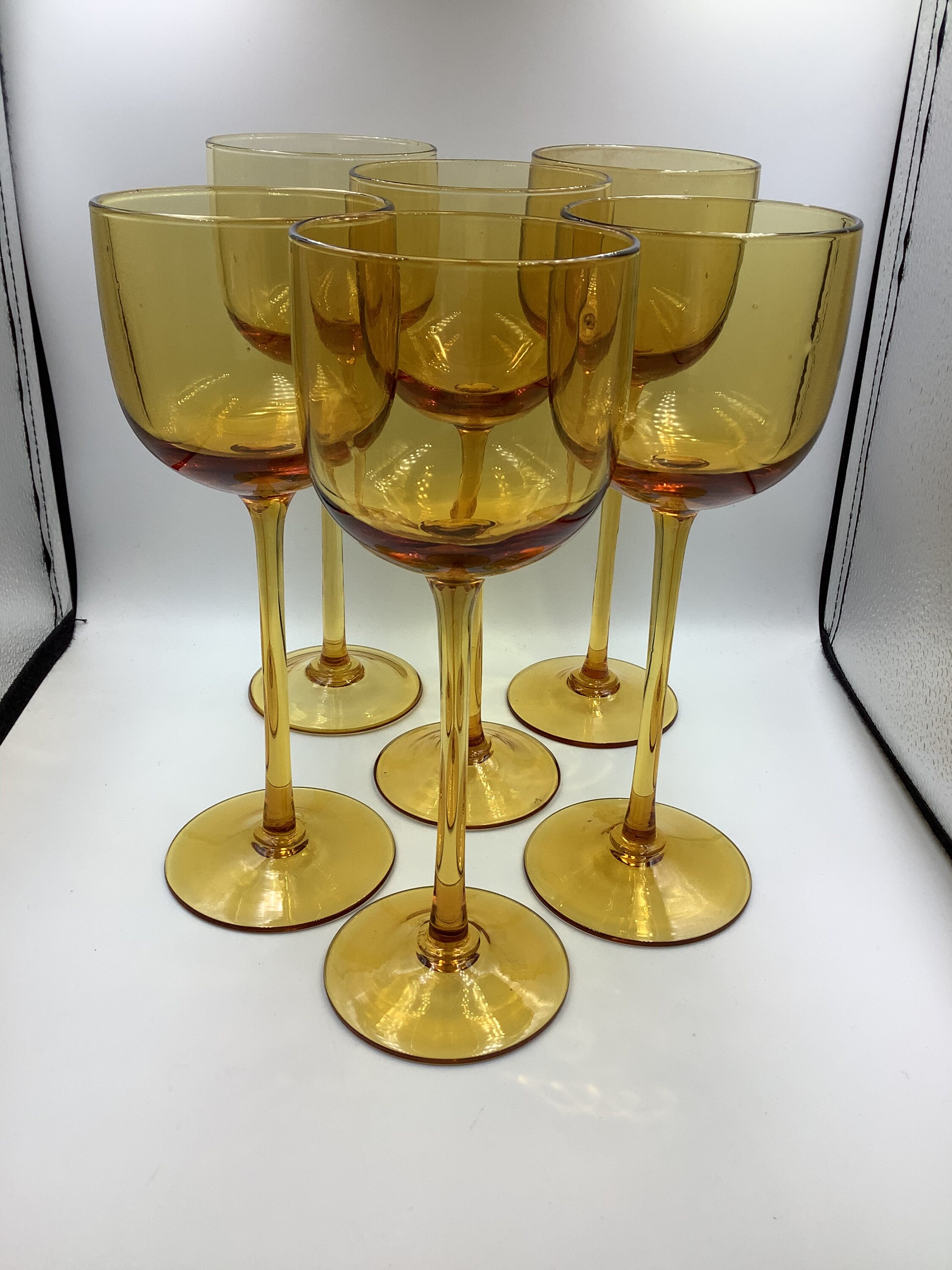 A Set of 6 Carlo Moretti Amethyst Small 4 Oz Wine Glasses Mid