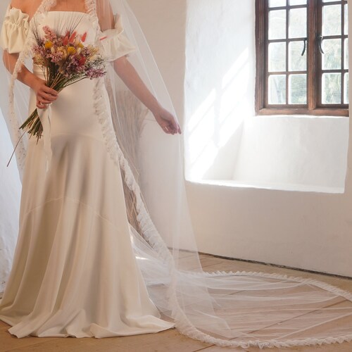 Pearl frill veil, double layer scalloped edge frill, ivory and white tulle, off white shops pearl frill, modern bohemian veil