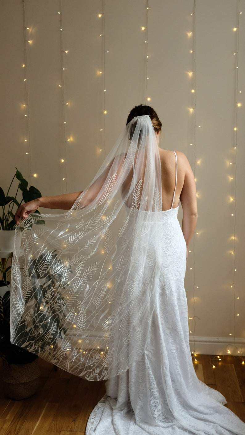 Beaded Leaf embroidered wedding veil, bridal veil, long, bohemian wedding veil image 3