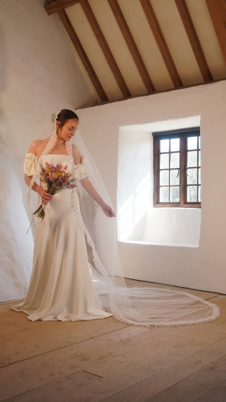 Pearl frill veil, double layer scalloped edge frill, ivory and white tulle, off white shops pearl frill, modern bohemian veil