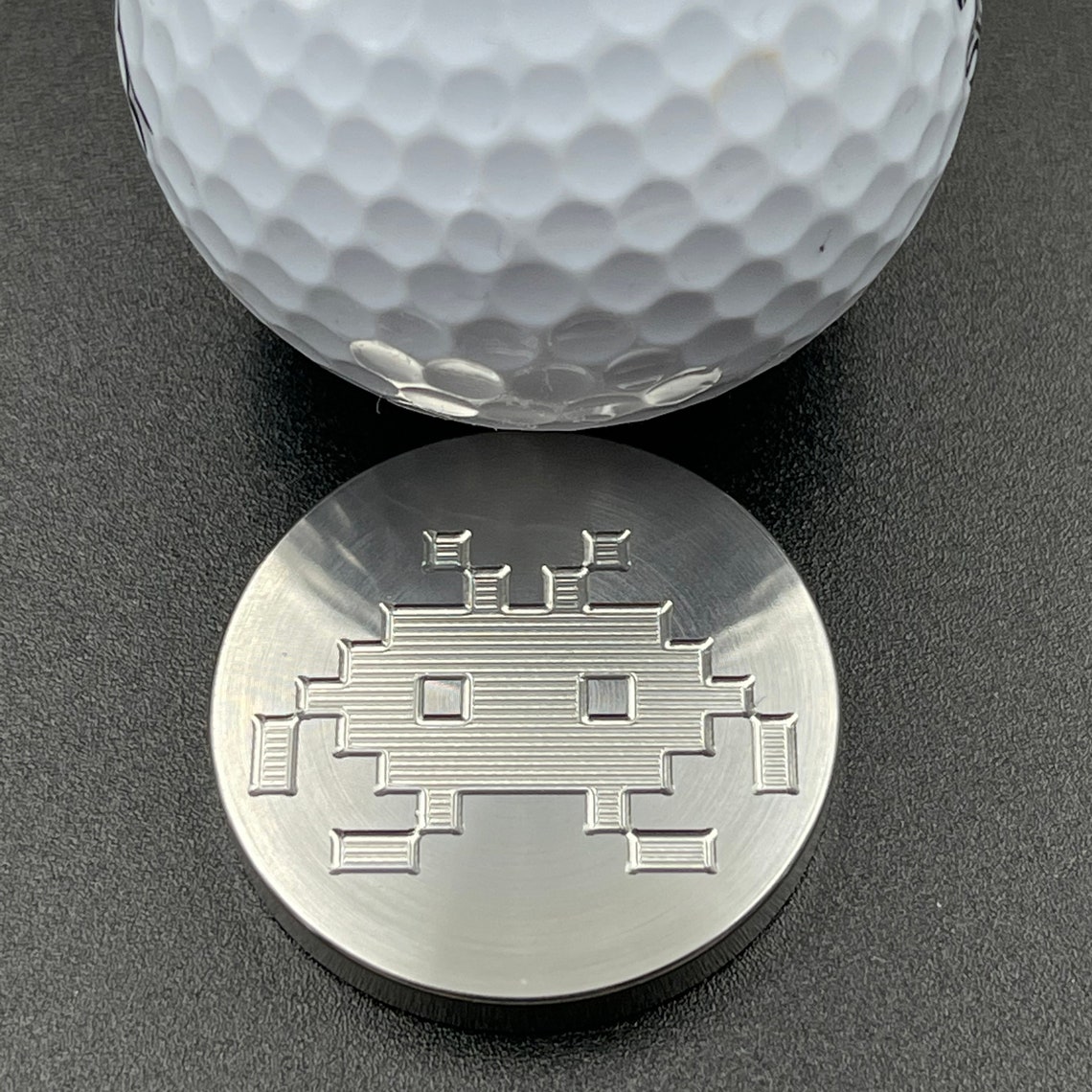 Marqueur de balle de golf Space